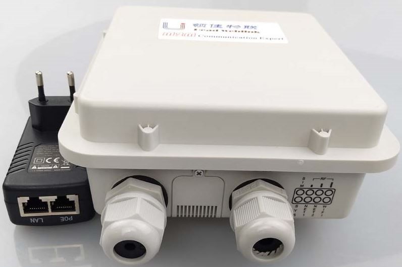 Hot Selling Outdoor Router Dual LAN Ports 3G/4G Lte CPE Router with SIM Card Slot